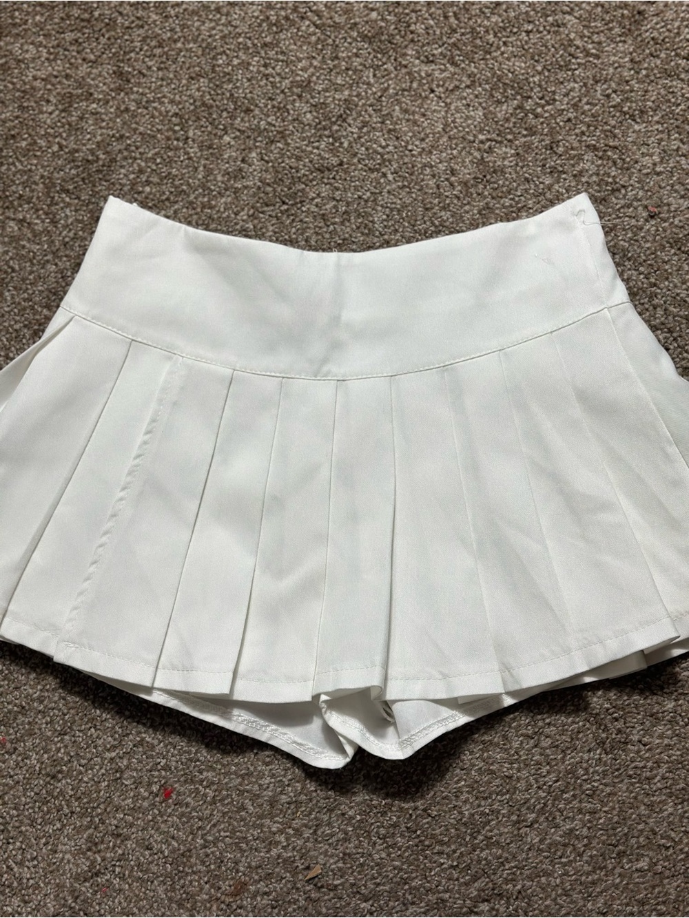 Women’s White Pleated Skort - Classic Tennis Style